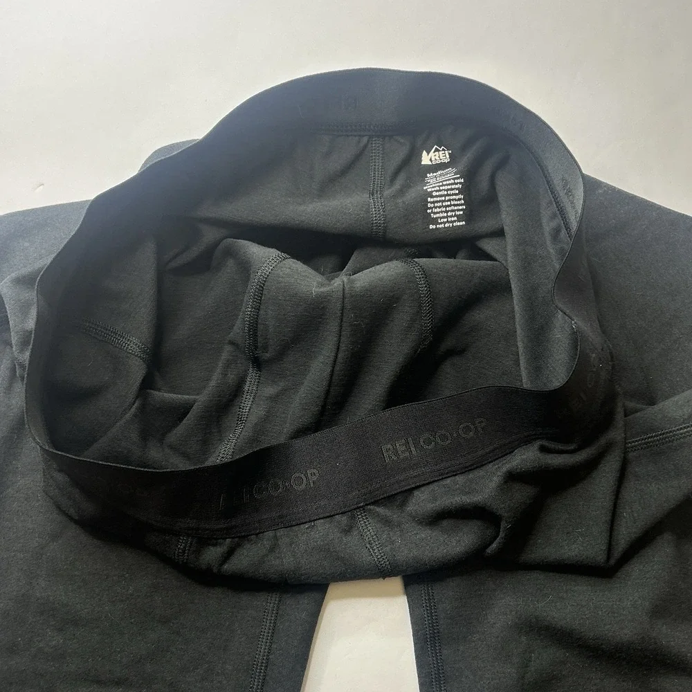 REI Co-op Base Layer Black Bottoms Men's Size M Polyester Spandex 27